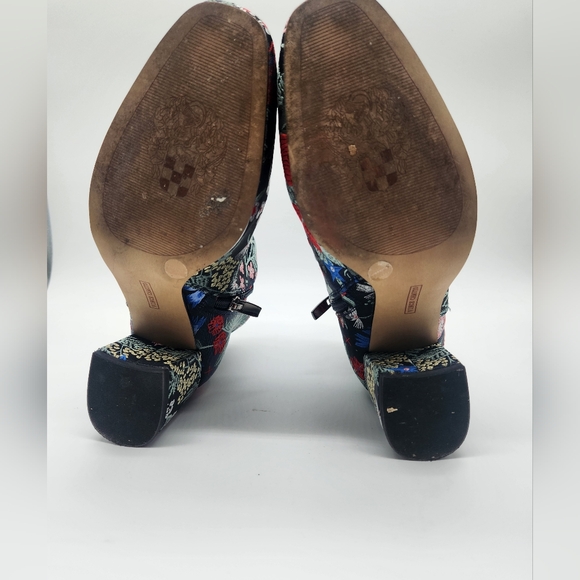 Vince Camuto Floral Fabric Embroidered Boots 6.5M - Picture 8 of 12